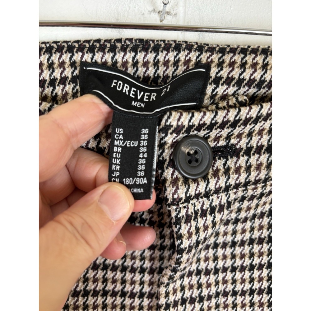 Forever 21 Men 36 Tan Black Cream Houndstooth Cargo-Inspired Knit Pants Straight - Picture 3 of 12
